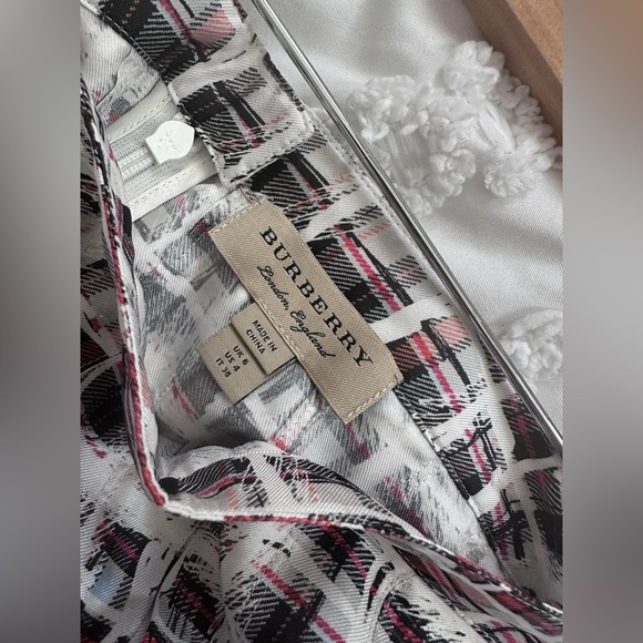 Burberry Farnborough Pleated Check Silk Midi Skirt - Picture 10 of 10